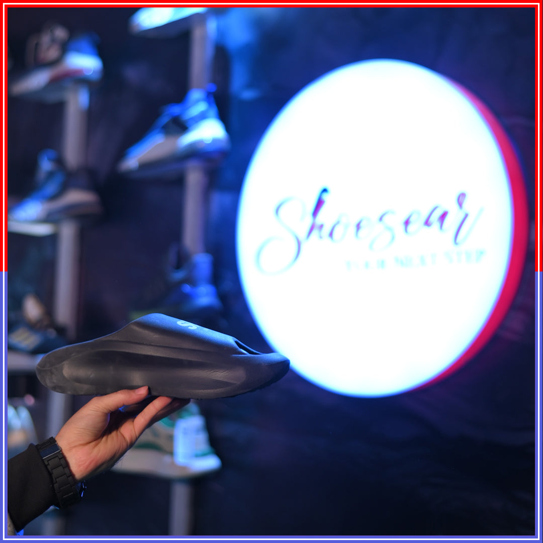 Smile Foam Winter Slipper (Black and White)