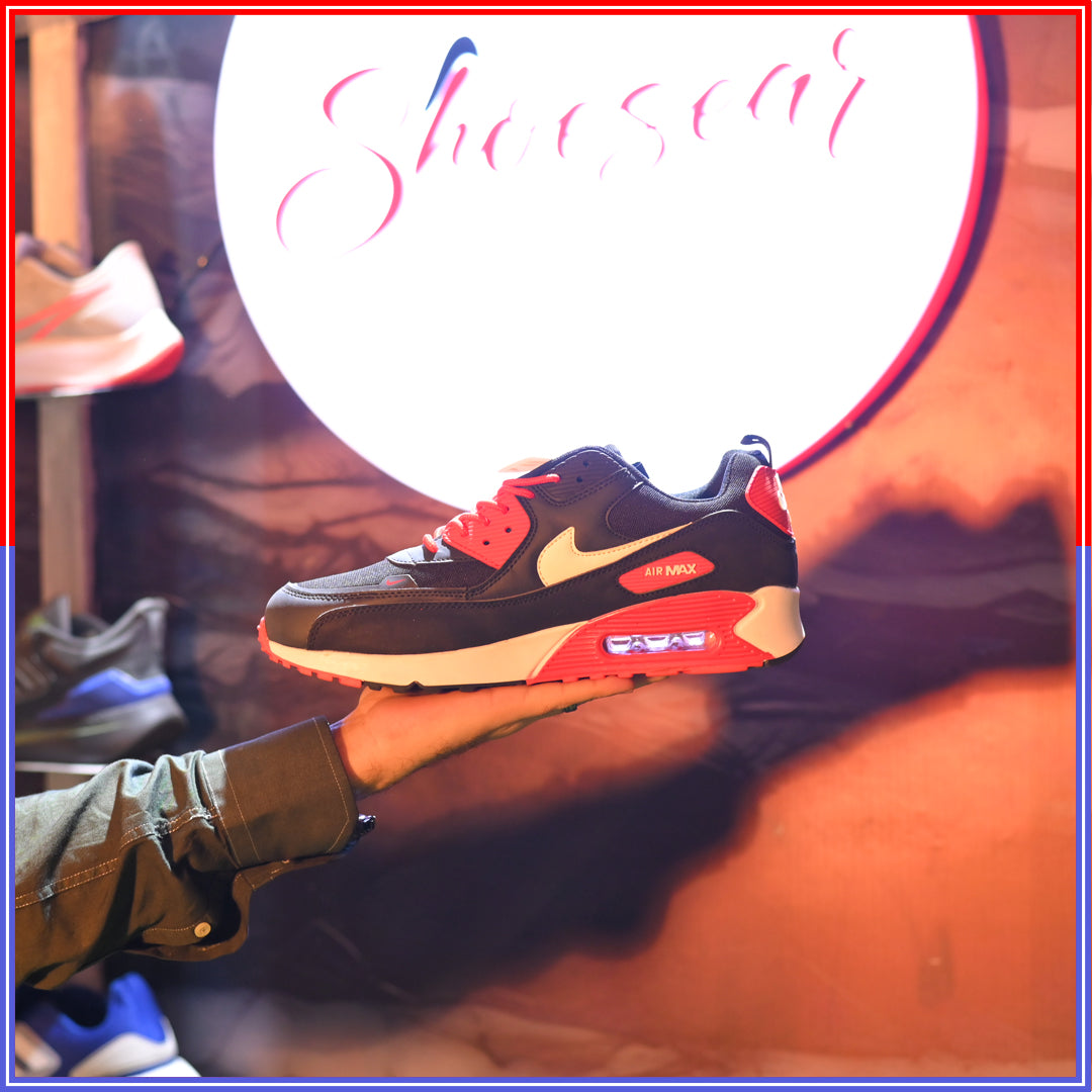 Nike Air Max 90 (Dot Perfect)