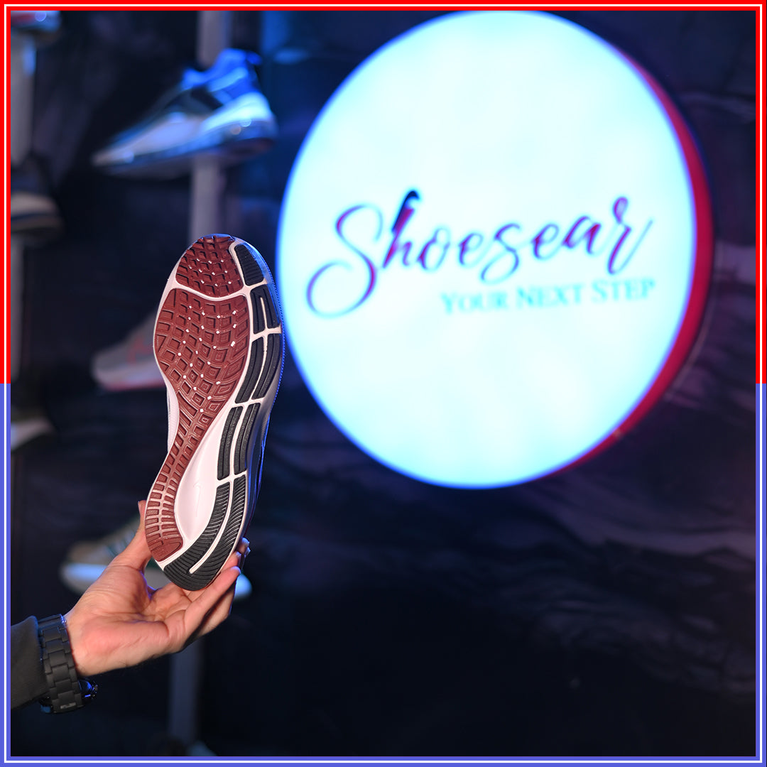 N.K Zooom Peggassus 38 (Gym Redish Whiite)