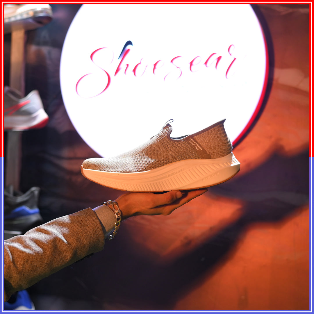 Skechers Archfit Slip ins Beige