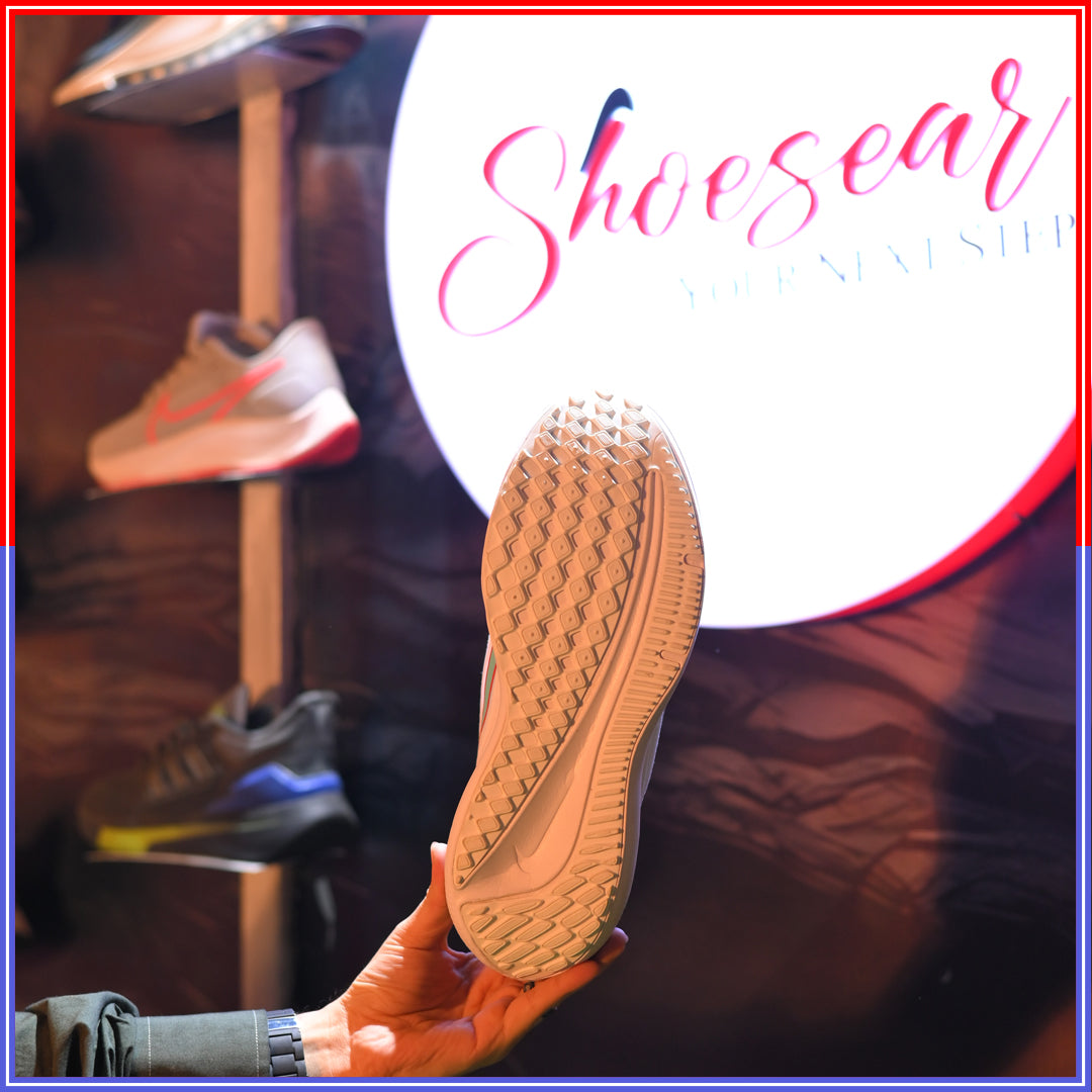 Nike Air Zoom Winflo 7 'Flash Crimson Aqua'