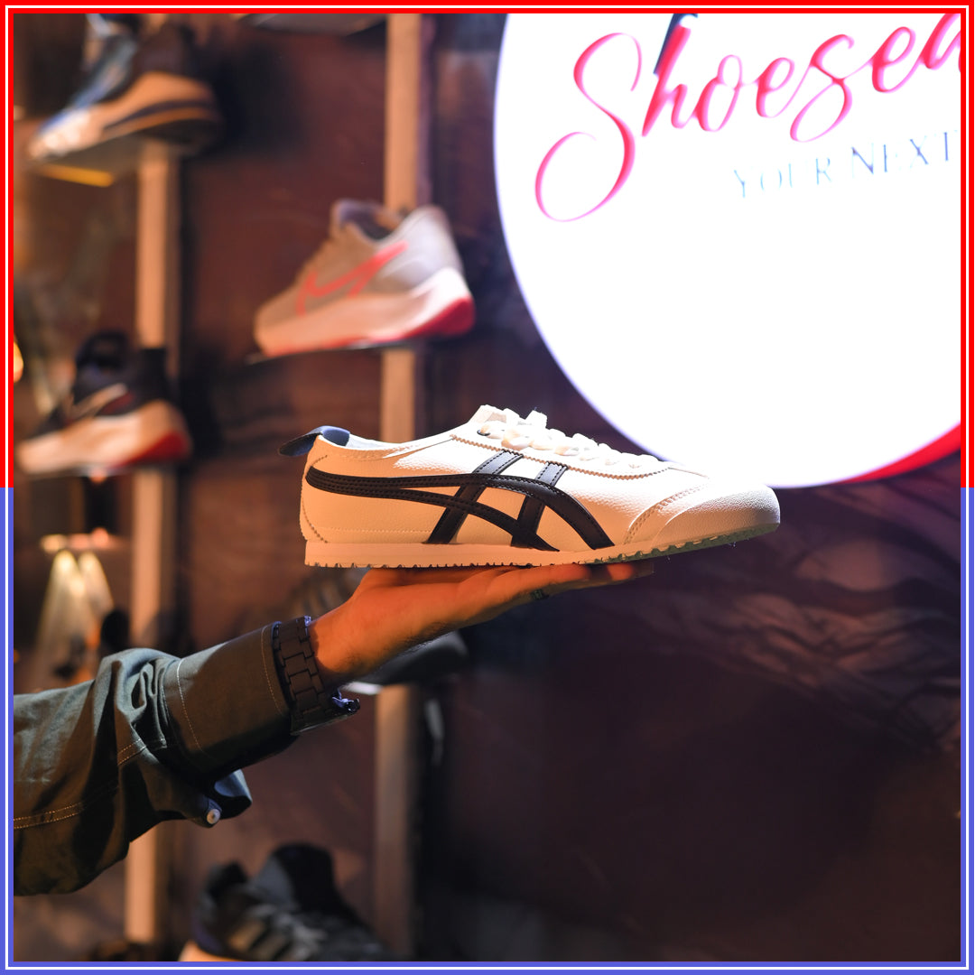 ONITSUKA TIGER MEXICO 66 | WHITE & BLACK COLOR