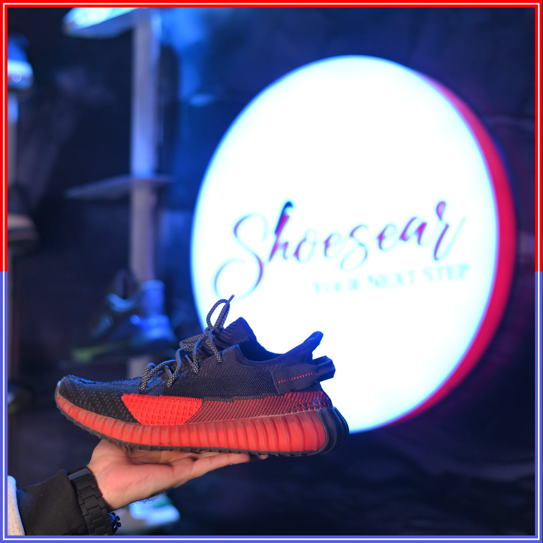 Adids-yeeezyy-350-black-red