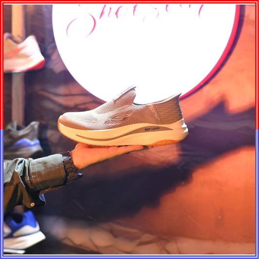 Skechers GO RUN Elevate - Upraise Light Gray