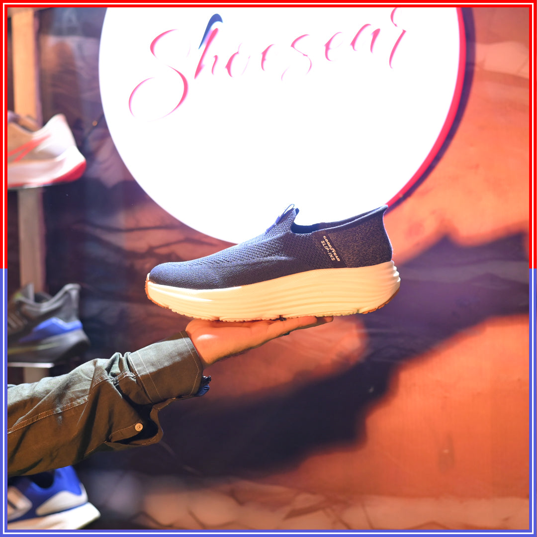 Skechers Archfit Slip ins Navy (Dot Perfect)