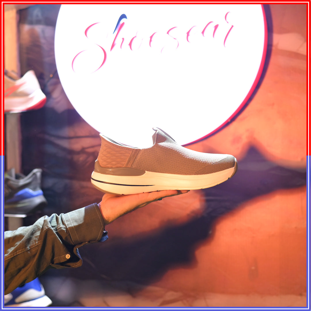 Skechers Slip-ins Max Cushioning Hyper Burst