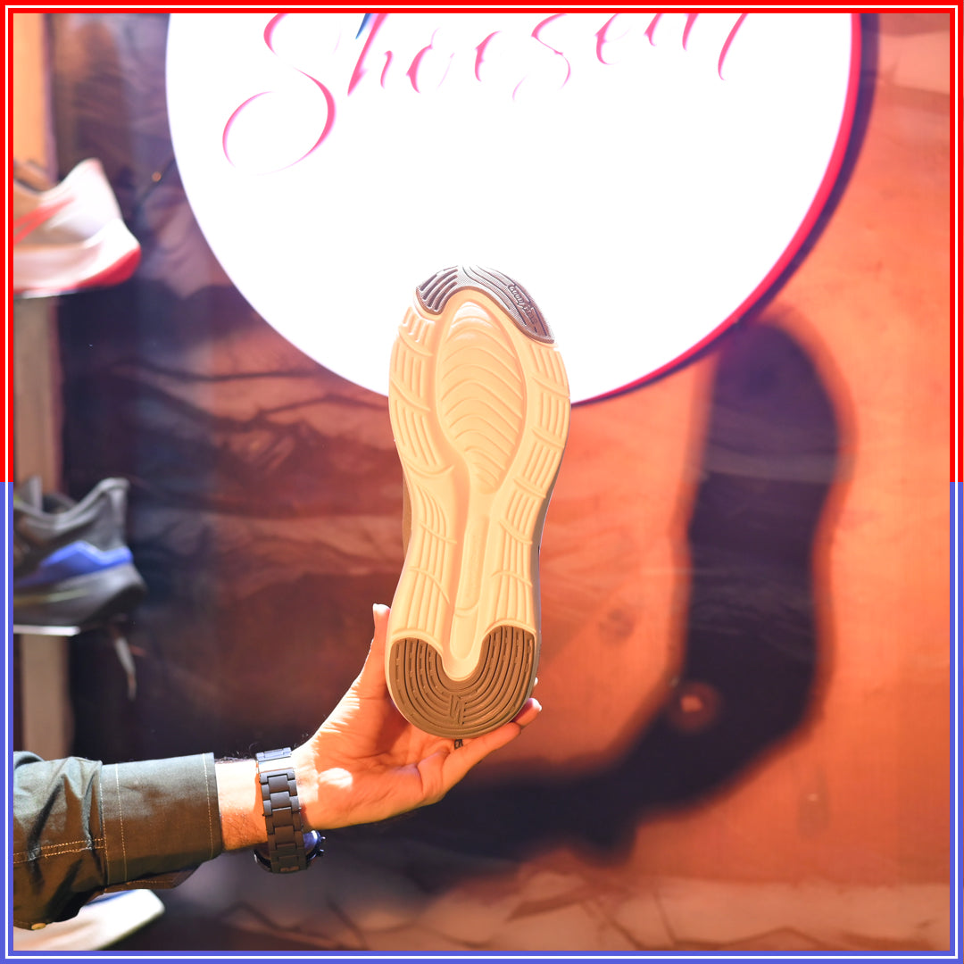 Skechers Slip-ins Max Cushioning Hyper Burst