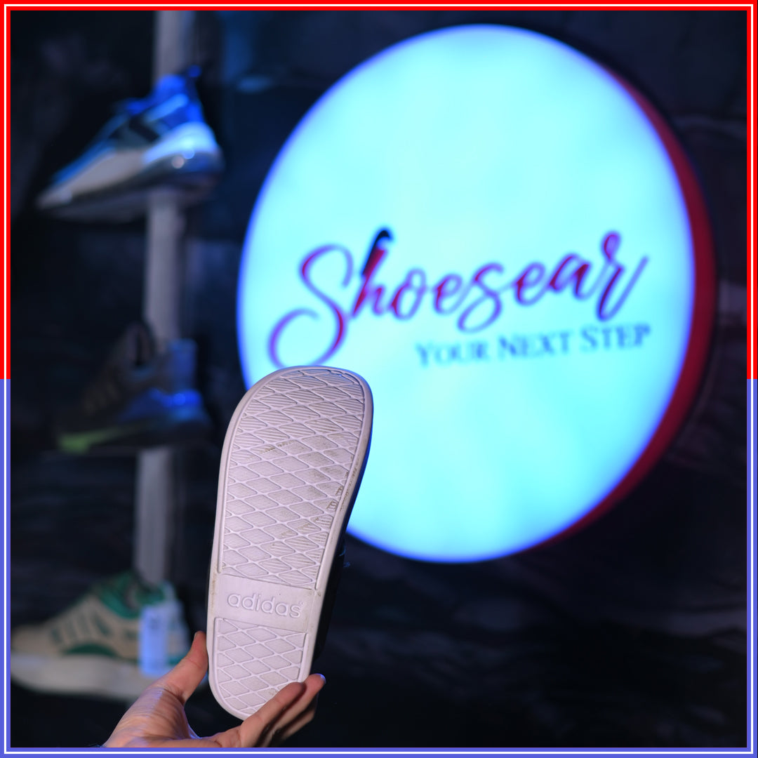 Addi Slippers Black and White