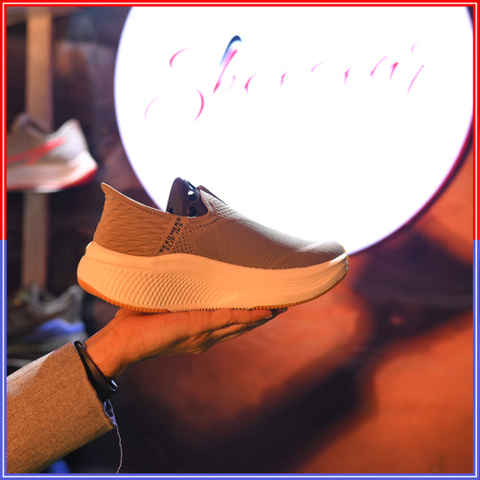 SKECHERS ULTRALIGHT Khaki white premium quality