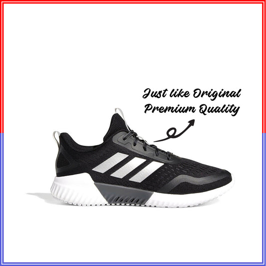 ADIiDS 600 BLACK AND WHITE