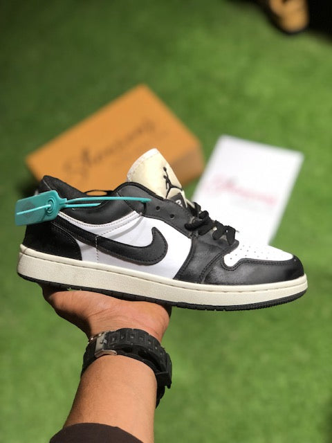 A.J.1s Lows “UNC Black n White”