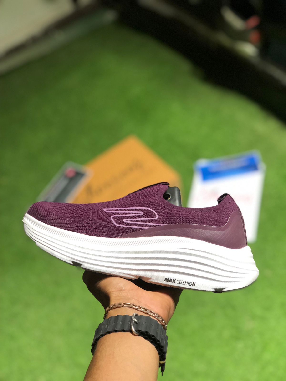 Skechers Max Cushion - Maroon Women
