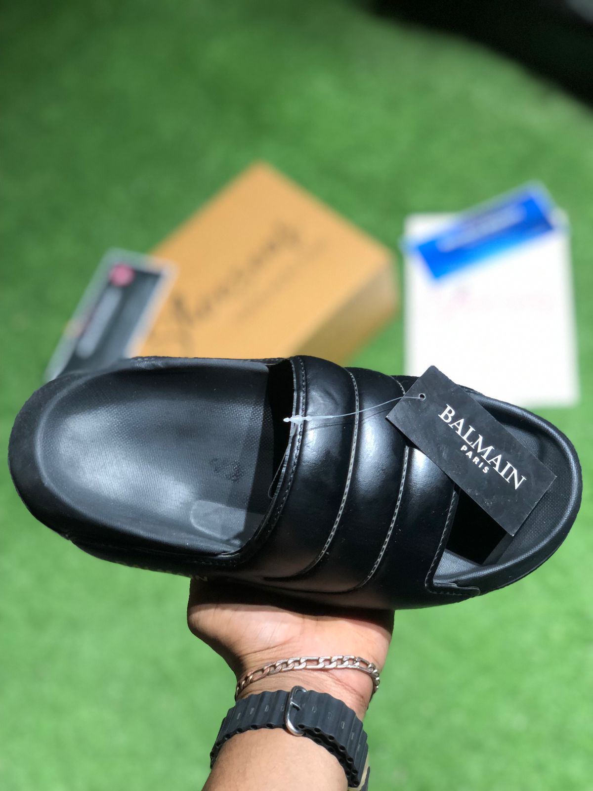 Blmn B it (All Black)