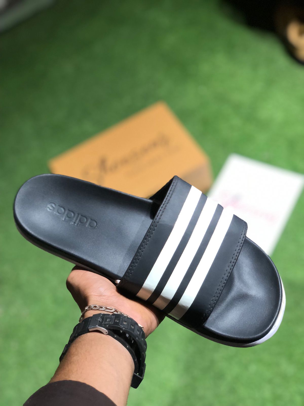 ADIiDAS SLIDES BLUE PREMIUM QUALITY(DOT PERFECT)