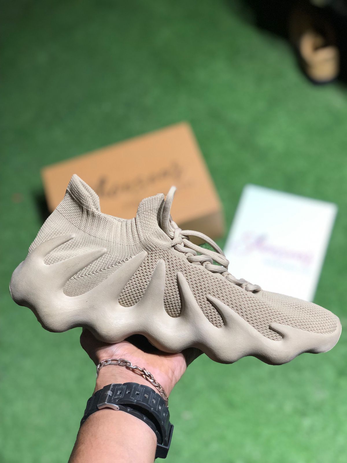 ADIIDAS YEEZEY 450 "TRIPLE BROWN"